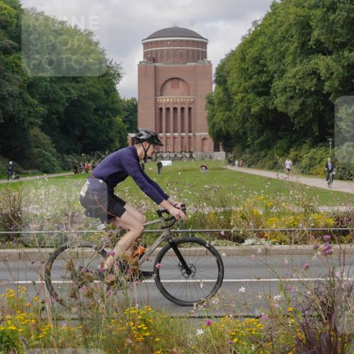 14.09.2025 - Stadtparktriathlon Michael Burmester http://msf.ph/oto/8904768 14.09.2025 11:42:57 Radfahren 789, 824, 926, 941, 976, 990, 1008, 1029, 1055, 1057, 1075, 1119 meine-sportfotos.de
