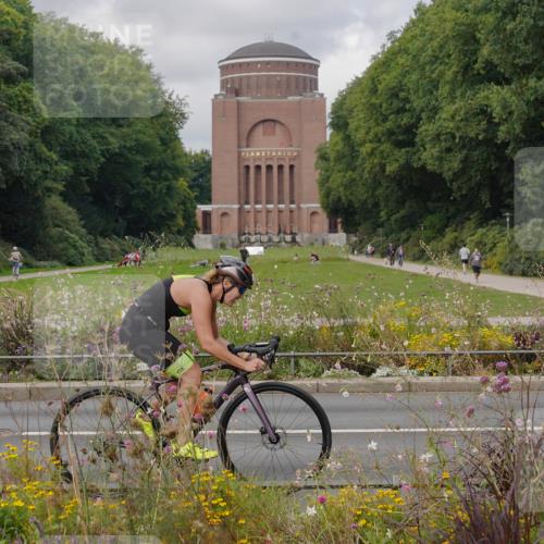 14.09.2025 - Stadtparktriathlon Michael Burmester http://msf.ph/oto/8904799 14.09.2025 11:44:34 Radfahren 931, 938, 944, 973, 982, 989, 995, 1009, 1040, 1051, 1085 meine-sportfotos.de