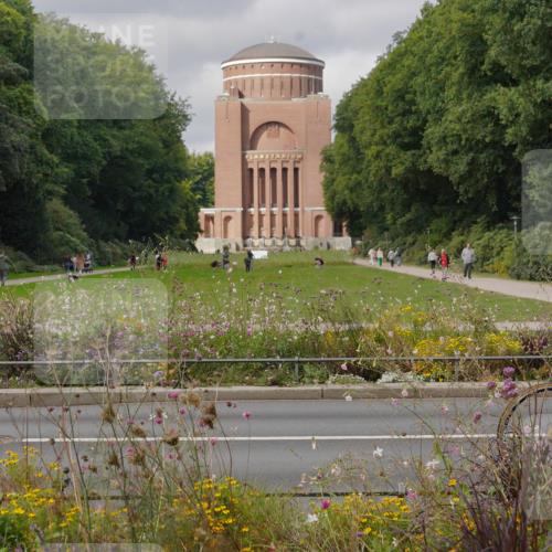 14.09.2025 - Stadtparktriathlon Michael Burmester http://msf.ph/oto/8904834 14.09.2025 11:46:45 Radfahren 939, 984, 1025, 1058, 1063, 1087 meine-sportfotos.de