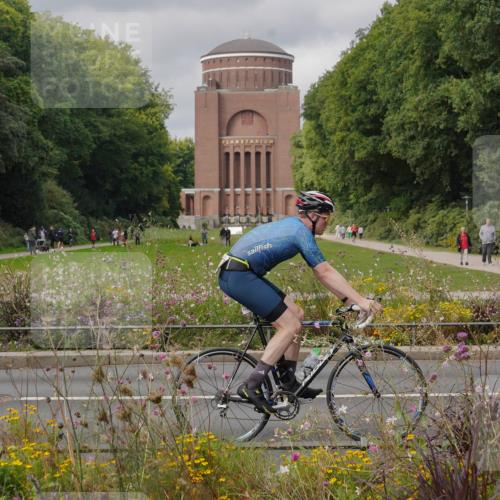 14.09.2025 - Stadtparktriathlon Michael Burmester http://msf.ph/oto/8904841 14.09.2025 11:47:05 Radfahren 937, 940, 955, 1060, 1069, 1073, 1091, 1110, 1120 meine-sportfotos.de