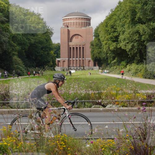 14.09.2025 - Stadtparktriathlon Michael Burmester http://msf.ph/oto/8904847 14.09.2025 11:47:16 Radfahren 998, 1016, 1036, 1060, 1091, 1095 meine-sportfotos.de