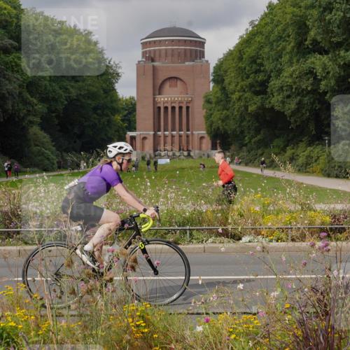 14.09.2025 - Stadtparktriathlon Michael Burmester http://msf.ph/oto/8904852 14.09.2025 11:47:40 Radfahren 1014 meine-sportfotos.de