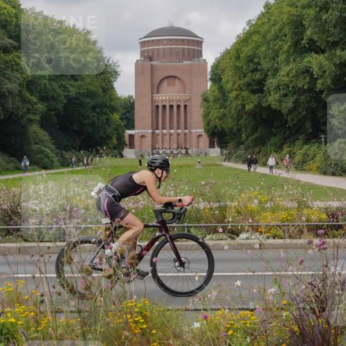 14.09.2025 - Stadtparktriathlon Michael Burmester http://msf.ph/oto/8904886 14.09.2025 11:49:30 Radfahren 930, 948, 972, 1023, 1050 meine-sportfotos.de