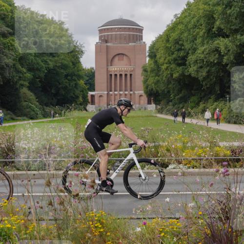 14.09.2025 - Stadtparktriathlon Michael Burmester http://msf.ph/oto/8904891 14.09.2025 11:49:46 Radfahren 1015, 1061, 1098, 1119 meine-sportfotos.de