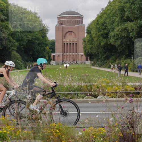 14.09.2025 - Stadtparktriathlon Michael Burmester http://msf.ph/oto/8904899 14.09.2025 11:50:15 Radfahren 934, 935, 958, 969, 978, 1075, 1077 meine-sportfotos.de