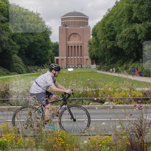 14.09.2025 - Stadtparktriathlon Michael Burmester http://msf.ph/oto/8904902 14.09.2025 11:50:27 Radfahren 934, 941, 970, 1068 meine-sportfotos.de