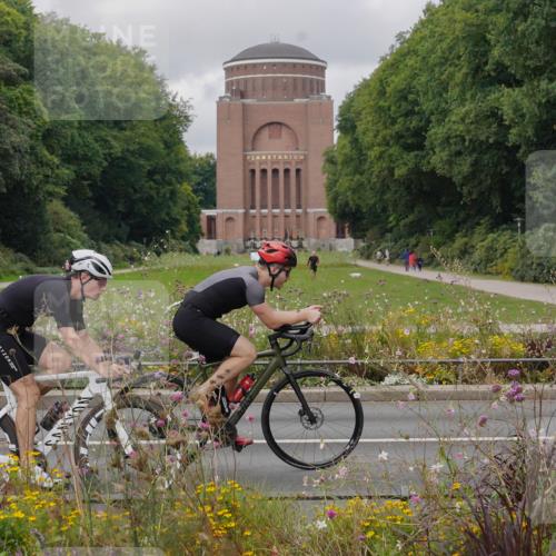 14.09.2025 - Stadtparktriathlon Michael Burmester http://msf.ph/oto/8904911 14.09.2025 11:50:58 Radfahren 926, 936, 980, 1000, 1026, 1027, 1029, 1059, 1112 meine-sportfotos.de