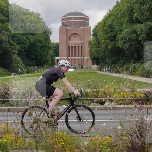 14.09.2025 - Stadtparktriathlon Michael Burmester http://msf.ph/oto/8904944 14.09.2025 11:52:29 Radfahren 982, 989, 1054, 1067, 1107, 1117 meine-sportfotos.de