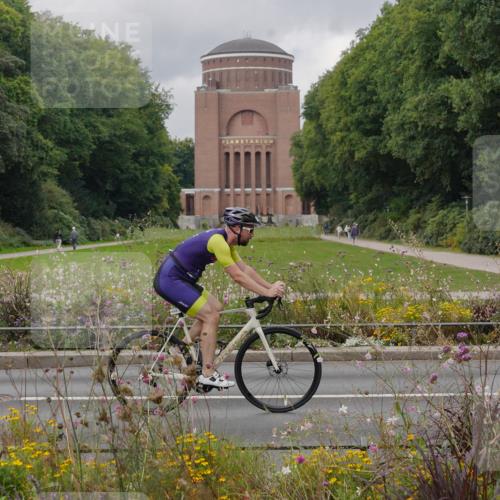 14.09.2025 - Stadtparktriathlon Michael Burmester http://msf.ph/oto/8904945 14.09.2025 11:52:34 Radfahren 938, 982, 1048, 1054, 1067, 1117 meine-sportfotos.de