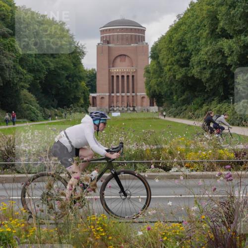 14.09.2025 - Stadtparktriathlon Michael Burmester http://msf.ph/oto/8904966 14.09.2025 11:53:39 Radfahren 981, 995, 1062, 1063 meine-sportfotos.de