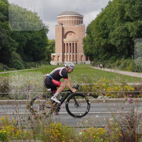 14.09.2025 - Stadtparktriathlon Michael Burmester http://msf.ph/oto/8904980 14.09.2025 11:54:15 Radfahren 1060, 1081, 1087, 1209 meine-sportfotos.de