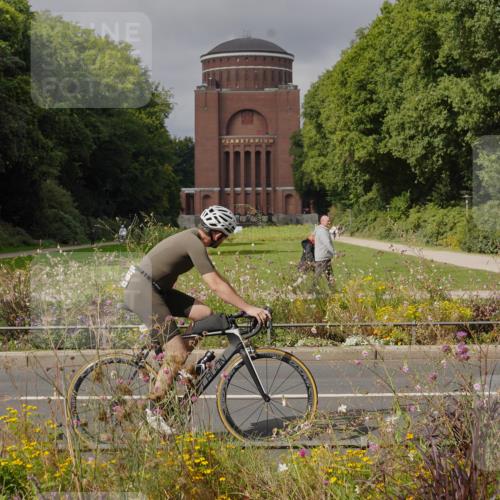 14.09.2025 - Stadtparktriathlon Michael Burmester http://msf.ph/oto/8905004 14.09.2025 11:55:48 Radfahren 984, 998, 1056, 1164, 1173, 1174, 1194 meine-sportfotos.de