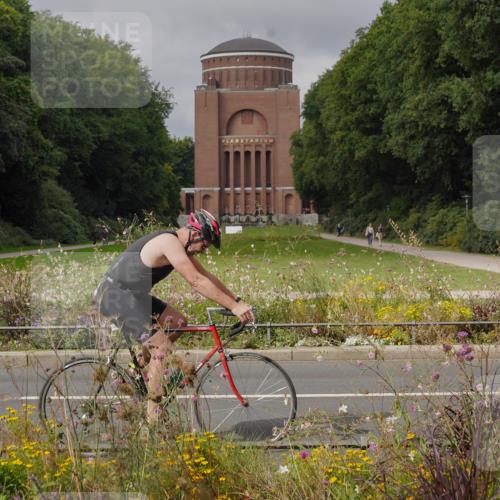 14.09.2025 - Stadtparktriathlon Michael Burmester http://msf.ph/oto/8905013 14.09.2025 11:56:12 Radfahren 1014, 1022, 1082, 1089, 1113, 1170, 1214 meine-sportfotos.de