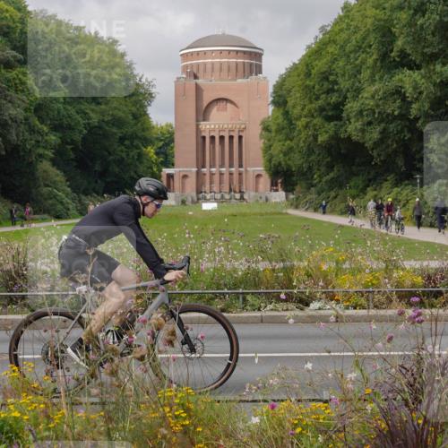 14.09.2025 - Stadtparktriathlon Michael Burmester http://msf.ph/oto/8905027 14.09.2025 11:56:55 Radfahren 924, 927, 1077, 1088, 1123 meine-sportfotos.de