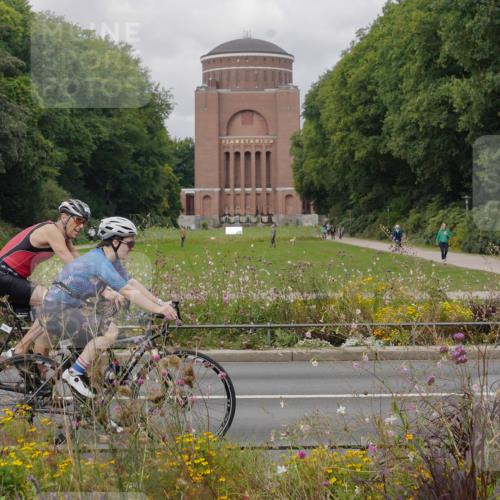 14.09.2025 - Stadtparktriathlon Michael Burmester http://msf.ph/oto/8905059 14.09.2025 11:58:25 Radfahren 945, 1083, 1098, 1101, 1121, 1143, 1155, 1160, 1180, 1213 meine-sportfotos.de