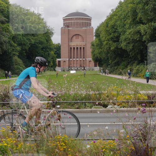 14.09.2025 - Stadtparktriathlon Michael Burmester http://msf.ph/oto/8905061 14.09.2025 11:58:32 Radfahren 972, 1059, 1097, 1098, 1128, 1193 meine-sportfotos.de