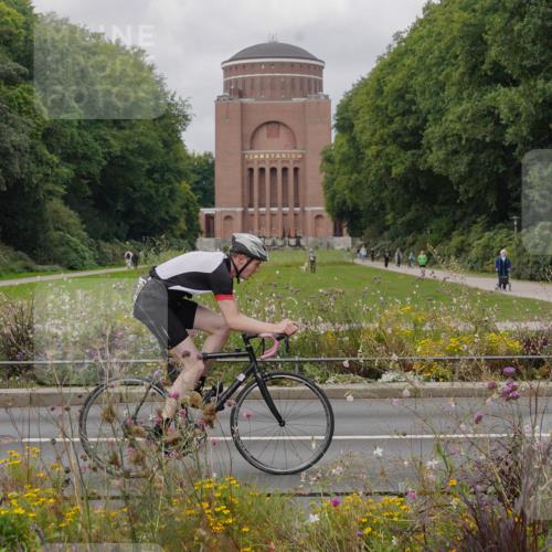 14.09.2025 - Stadtparktriathlon Michael Burmester http://msf.ph/oto/8905069 14.09.2025 11:58:51 Radfahren 1019, 1029, 1051, 1066, 1137, 1150, 1171, 1187 meine-sportfotos.de