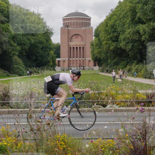 14.09.2025 - Stadtparktriathlon Michael Burmester http://msf.ph/oto/8905081 14.09.2025 11:59:34 Radfahren 1007, 1125, 1178 meine-sportfotos.de
