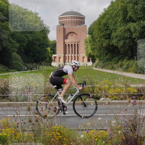 14.09.2025 - Stadtparktriathlon Michael Burmester http://msf.ph/oto/8905099 14.09.2025 12:00:38 Radfahren 962, 974, 1033, 1036, 1047, 1063, 1192 meine-sportfotos.de