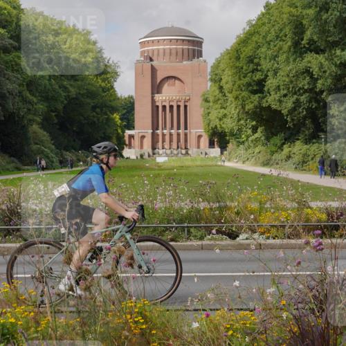 14.09.2025 - Stadtparktriathlon Michael Burmester http://msf.ph/oto/8905104 14.09.2025 12:00:50 Radfahren 962, 974, 994, 1011, 1063, 1064 meine-sportfotos.de