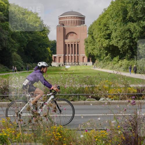 14.09.2025 - Stadtparktriathlon Michael Burmester http://msf.ph/oto/8905106 14.09.2025 12:00:55 Radfahren 994, 1011, 1031, 1062, 1064, 1210, 1220 meine-sportfotos.de