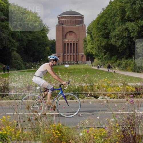 14.09.2025 - Stadtparktriathlon Michael Burmester http://msf.ph/oto/8905127 14.09.2025 12:01:44 Radfahren 1035, 1079, 1085, 1087, 1117, 1157, 1158, 1167 meine-sportfotos.de