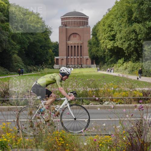 14.09.2025 - Stadtparktriathlon Michael Burmester http://msf.ph/oto/8905131 14.09.2025 12:01:58 Radfahren 1072, 1092, 1096, 1120, 1148, 1149, 1152, 1162, 1168, 1169, 1218 meine-sportfotos.de