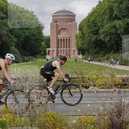 14.09.2025 - Stadtparktriathlon Michael Burmester http://msf.ph/oto/8905150 14.09.2025 12:02:39 Radfahren 931, 1065, 1073, 1076, 1095, 1110, 1113, 1116, 1163 meine-sportfotos.de