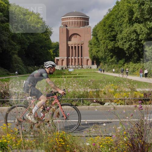 14.09.2025 - Stadtparktriathlon Michael Burmester http://msf.ph/oto/8905193 14.09.2025 12:04:44 Radfahren 1043, 1050, 1080, 1109, 1145, 1183, 1214 meine-sportfotos.de