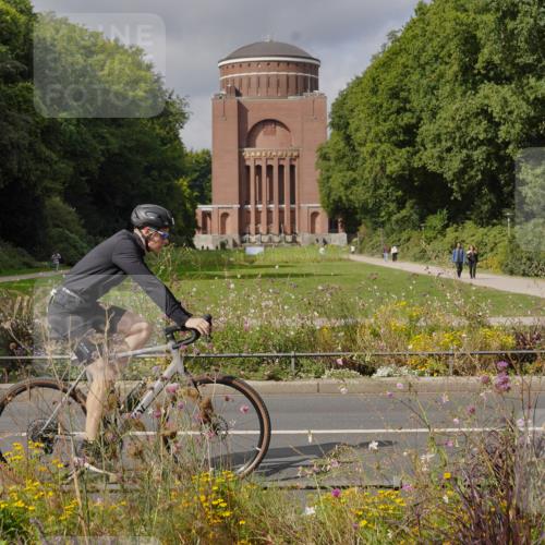 14.09.2025 - Stadtparktriathlon Michael Burmester http://msf.ph/oto/8905208 14.09.2025 12:05:34 Radfahren 1061, 1084, 1088, 1101, 1102, 1112, 1219 meine-sportfotos.de