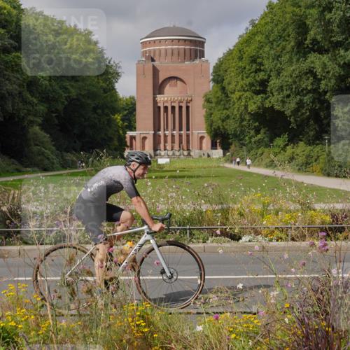 14.09.2025 - Stadtparktriathlon Michael Burmester http://msf.ph/oto/8905219 14.09.2025 12:05:56 Radfahren 1078, 1097, 1124, 1125, 1151, 1171, 1178, 1199, 1213 meine-sportfotos.de