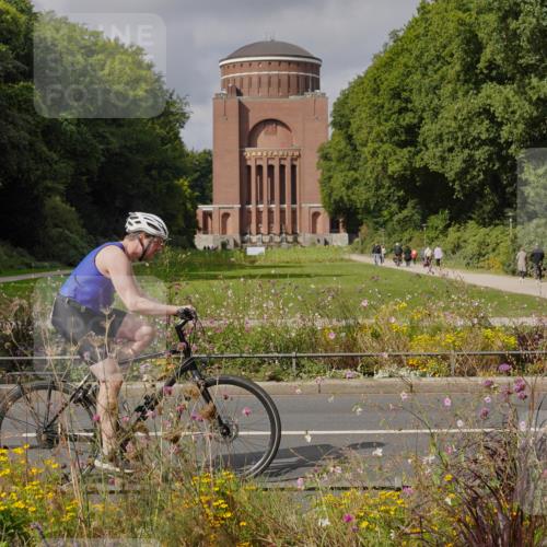 14.09.2025 - Stadtparktriathlon Michael Burmester http://msf.ph/oto/8905236 14.09.2025 12:07:20 Radfahren 1098, 1107, 1153, 1156, 1193 meine-sportfotos.de