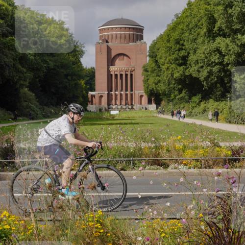 14.09.2025 - Stadtparktriathlon Michael Burmester http://msf.ph/oto/8905238 14.09.2025 12:07:34 Radfahren 924, 1068, 1115, 1184, 1188, 1208 meine-sportfotos.de