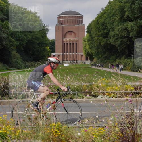 14.09.2025 - Stadtparktriathlon Michael Burmester http://msf.ph/oto/8905249 14.09.2025 12:07:57 Radfahren 1047, 1048, 1182, 1192, 1202, 1209 meine-sportfotos.de