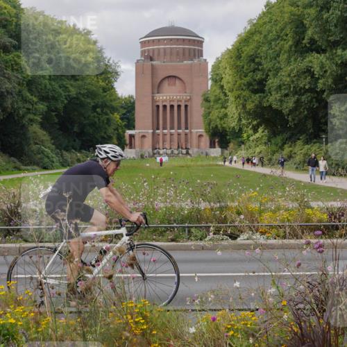 14.09.2025 - Stadtparktriathlon Michael Burmester http://msf.ph/oto/8905252 14.09.2025 12:08:09 Radfahren 1031, 1057, 1062, 1099, 1168, 1200, 1215 meine-sportfotos.de