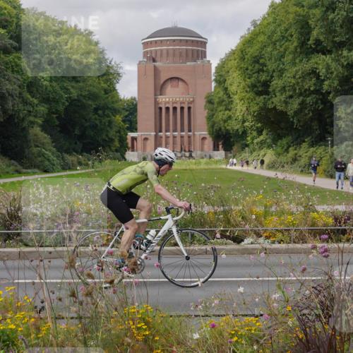14.09.2025 - Stadtparktriathlon Michael Burmester http://msf.ph/oto/8905254 14.09.2025 12:08:15 Radfahren 1031, 1062, 1099, 1168, 1200, 1215 meine-sportfotos.de