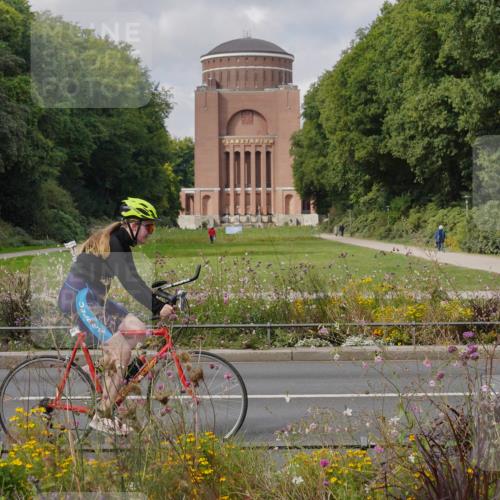 14.09.2025 - Stadtparktriathlon Michael Burmester http://msf.ph/oto/8905265 14.09.2025 12:08:44 Radfahren 1019, 1039, 1058, 1086, 1164, 1186, 1210 meine-sportfotos.de