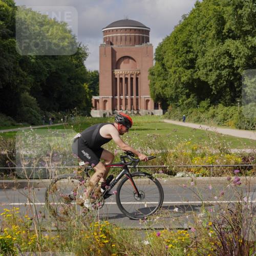 14.09.2025 - Stadtparktriathlon Michael Burmester http://msf.ph/oto/8905280 14.09.2025 12:09:56 Radfahren 1116, 1126, 1149, 1173, 1176 meine-sportfotos.de