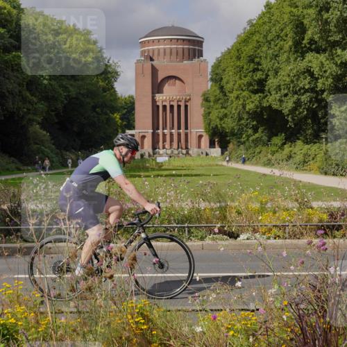 14.09.2025 - Stadtparktriathlon Michael Burmester http://msf.ph/oto/8905290 14.09.2025 12:10:20 Radfahren 1065, 1085, 1095, 1110, 1129, 1141, 1203, 1211, 1218 meine-sportfotos.de