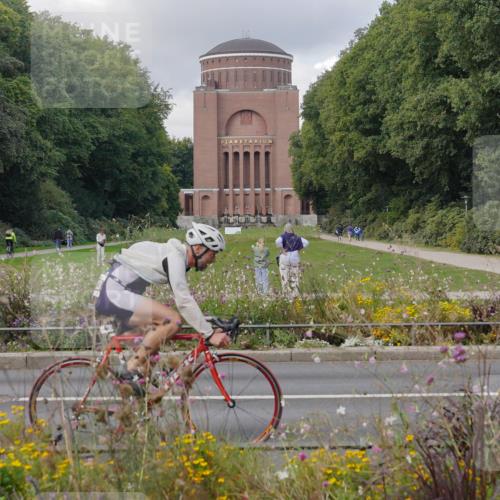 14.09.2025 - Stadtparktriathlon Michael Burmester http://msf.ph/oto/8905303 14.09.2025 12:12:22 Radfahren 1050, 1075, 1123, 1143, 1160, 1204 meine-sportfotos.de