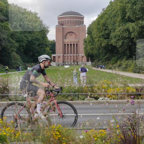 14.09.2025 - Stadtparktriathlon Michael Burmester http://msf.ph/oto/8905304 14.09.2025 12:12:23 Radfahren 1050, 1075, 1123, 1143, 1160, 1204 meine-sportfotos.de