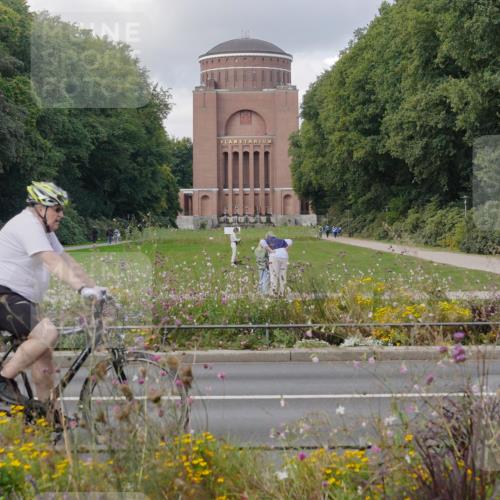 14.09.2025 - Stadtparktriathlon Michael Burmester http://msf.ph/oto/8905309 14.09.2025 12:12:42 Radfahren 1100, 1147, 1155, 1197 meine-sportfotos.de