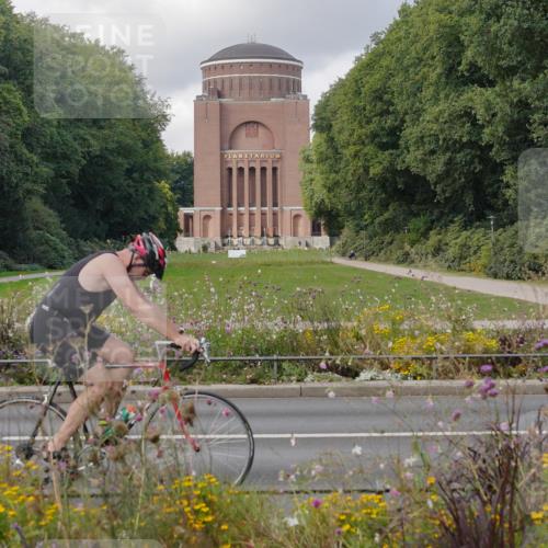 14.09.2025 - Stadtparktriathlon Michael Burmester http://msf.ph/oto/8905318 14.09.2025 12:13:30 Radfahren 1084, 1159, 1214 meine-sportfotos.de