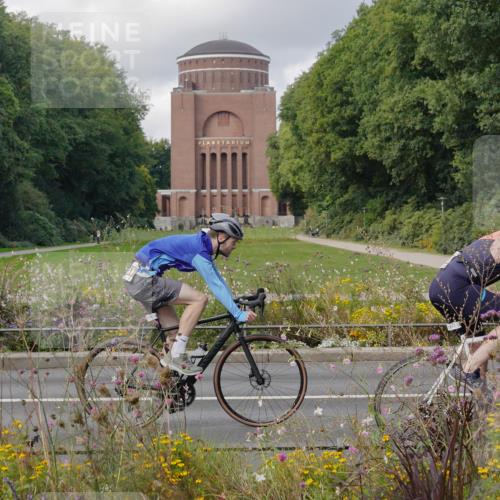 14.09.2025 - Stadtparktriathlon Michael Burmester http://msf.ph/oto/8905320 14.09.2025 12:13:43 Radfahren 1084, 1151, 1213 meine-sportfotos.de