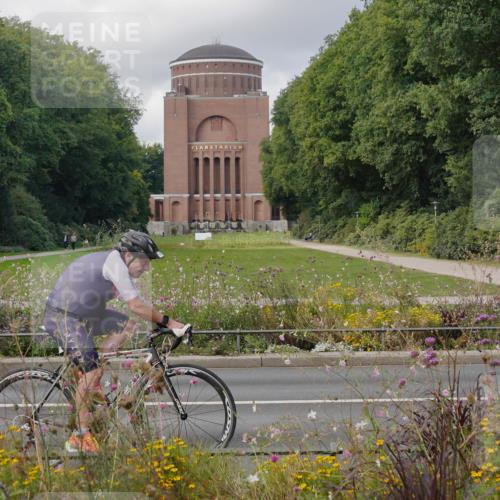 14.09.2025 - Stadtparktriathlon Michael Burmester http://msf.ph/oto/8905322 14.09.2025 12:14:00 Radfahren 1059, 1122, 1188 meine-sportfotos.de