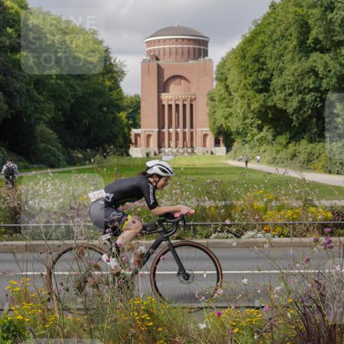 14.09.2025 - Stadtparktriathlon Michael Burmester http://msf.ph/oto/8905336 14.09.2025 12:15:29 Radfahren 1066, 1153, 1292, 1294, 1298 meine-sportfotos.de
