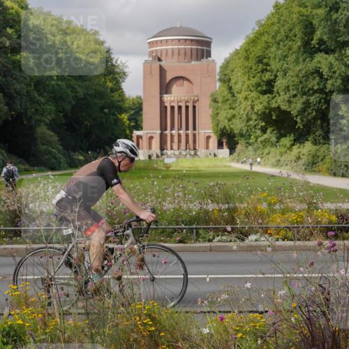 14.09.2025 - Stadtparktriathlon Michael Burmester http://msf.ph/oto/8905337 14.09.2025 12:15:31 Radfahren 1066, 1153, 1292, 1298 meine-sportfotos.de