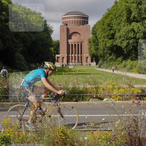 14.09.2025 - Stadtparktriathlon Michael Burmester http://msf.ph/oto/8905341 14.09.2025 12:15:47 Radfahren 1156, 1164, 1185 meine-sportfotos.de