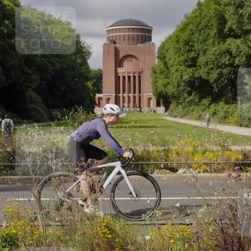 14.09.2025 - Stadtparktriathlon Michael Burmester http://msf.ph/oto/8905344 14.09.2025 12:15:58 Radfahren 1068, 1185, 1193, 1194, 1311 meine-sportfotos.de