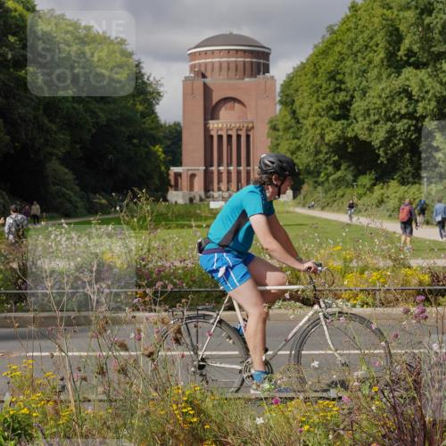 14.09.2025 - Stadtparktriathlon Michael Burmester http://msf.ph/oto/8905352 14.09.2025 12:16:29 Radfahren 1057, 1098, 1150, 1182, 1187, 1208, 1287, 1301 meine-sportfotos.de